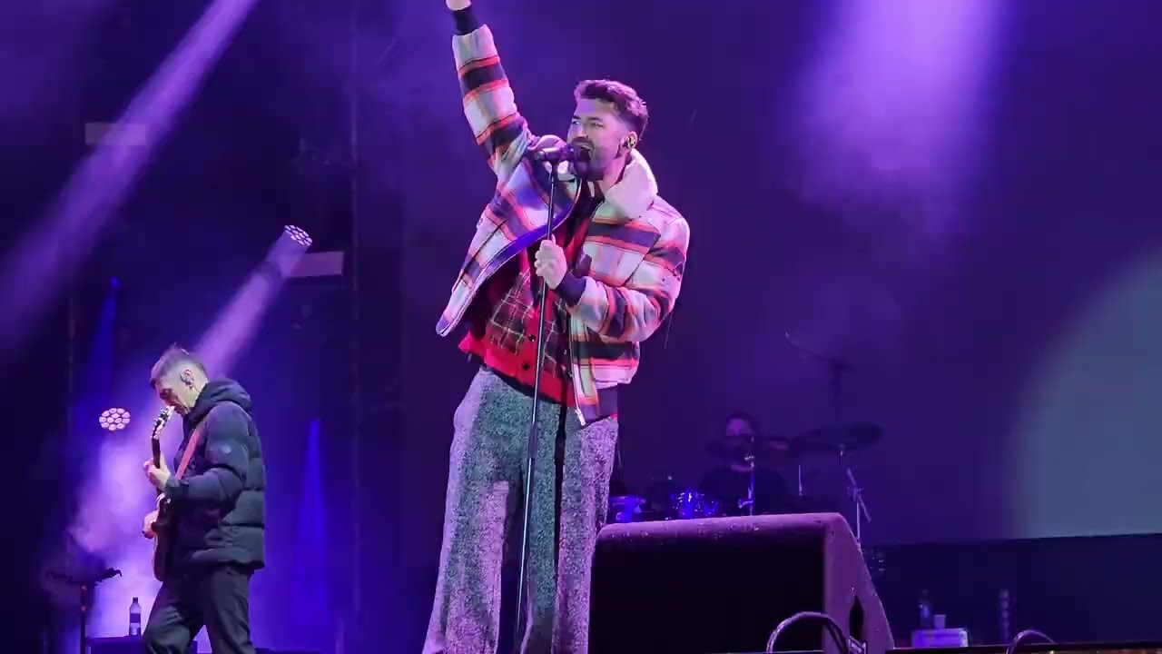 Smiley - Ce ma fac cu tine de azi & Pierdut buletin (Live)