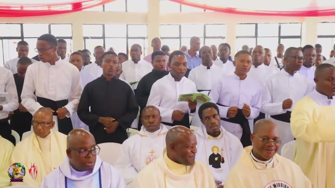 🔥MAFRATER WAKIIMBA NYIMBO ZA PASAKA - KILA PENYE NGOMA