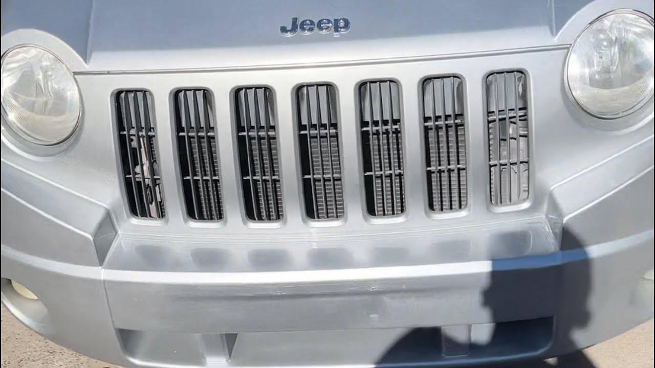 2008 jeep compass Remplazo de Radiador, Abanico y condensador (Radiator, Fan, Condenser Replacement)