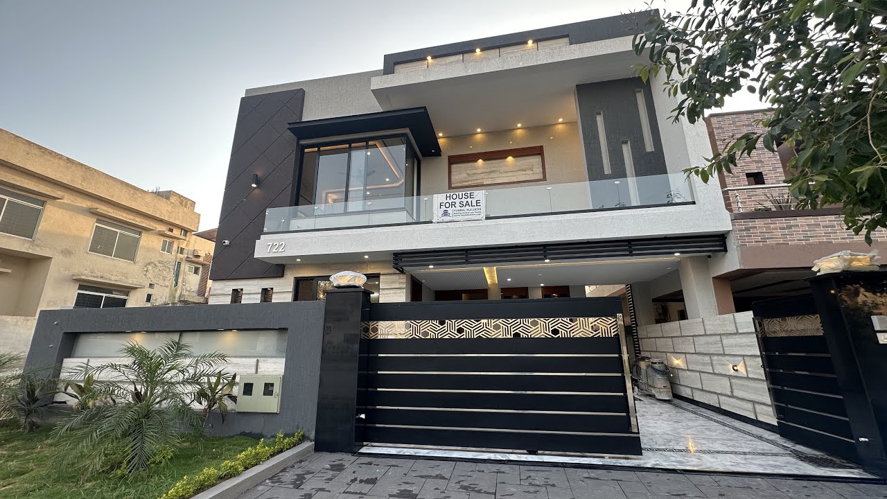 10 Marla house for sale in bahria town phase 8 Rawalpindi