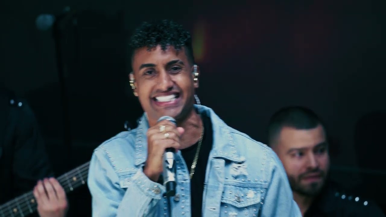 DEJANDO HUELLAS - JUNIOR VARGAS