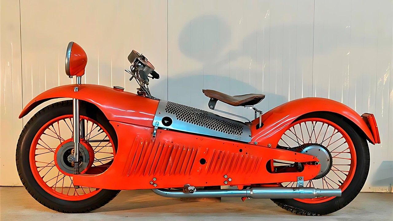 1929 Majestic: The Motorcycle That Thought It Was a Car From the Future