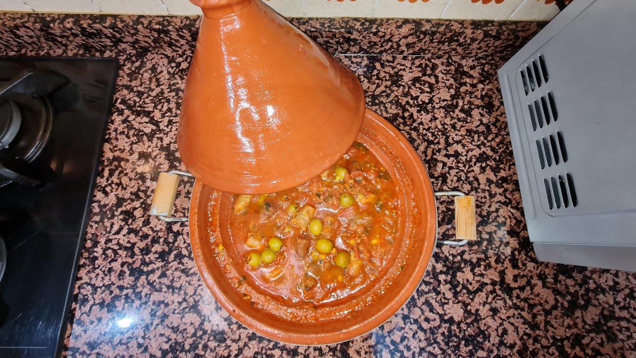 Tajín de Salchichas con Salsa de Tomate 🍅