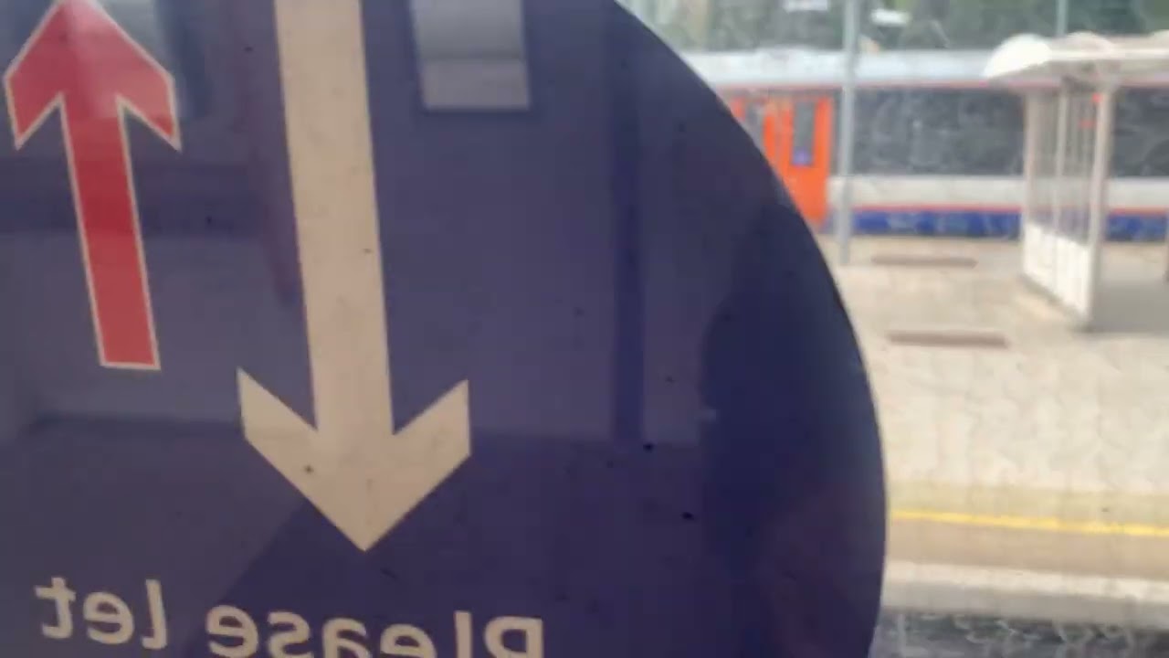 London Overground from Dalston Junction to Highbury and Islington ￼