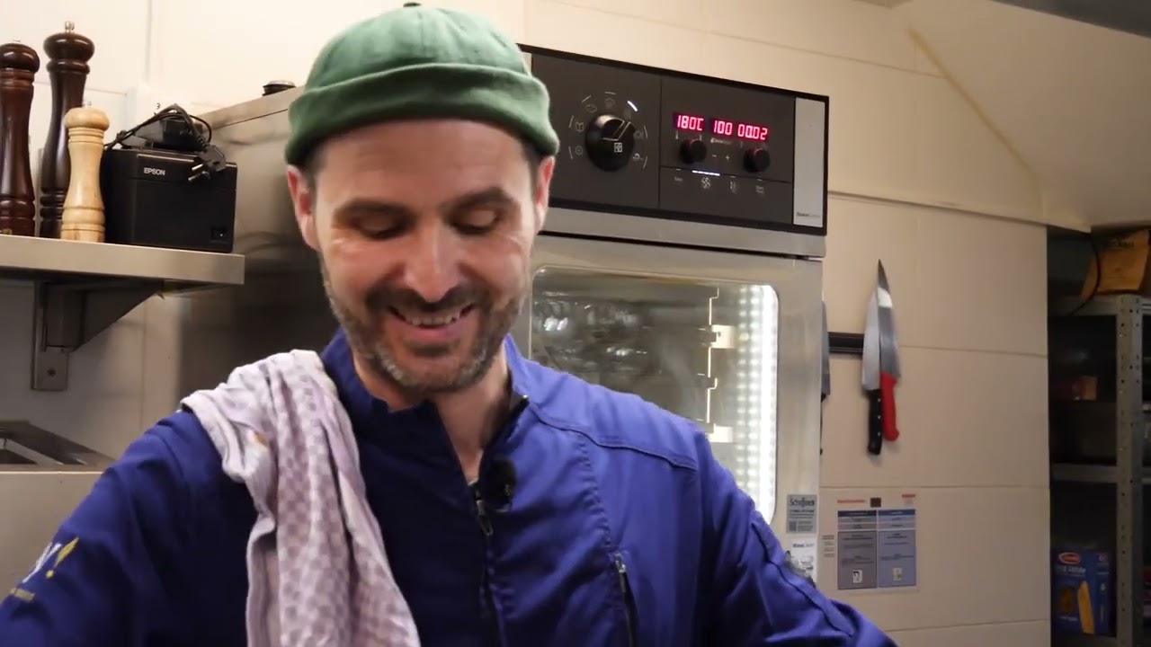 Schupfnudeln - vegan, süß, frittiert im vhy!// Stuttgart geht durch den Magen mit Timo Hildebrand