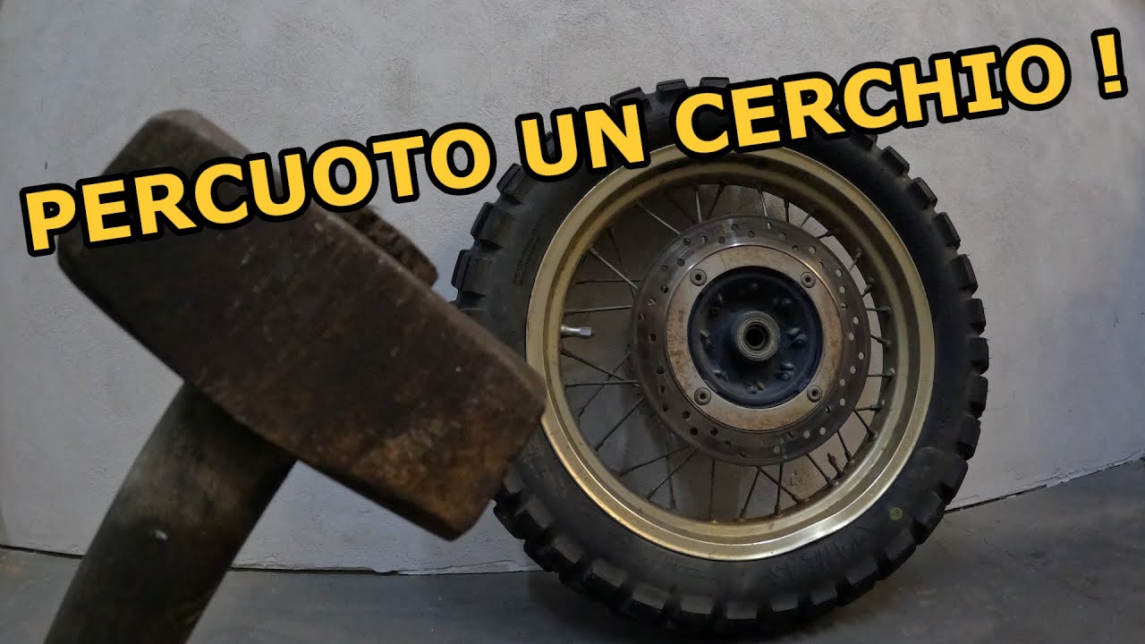 Sostituzione Cuscinetti e Riparazione Ruota su Honda Africa Twin – Fai da Te in Officina!