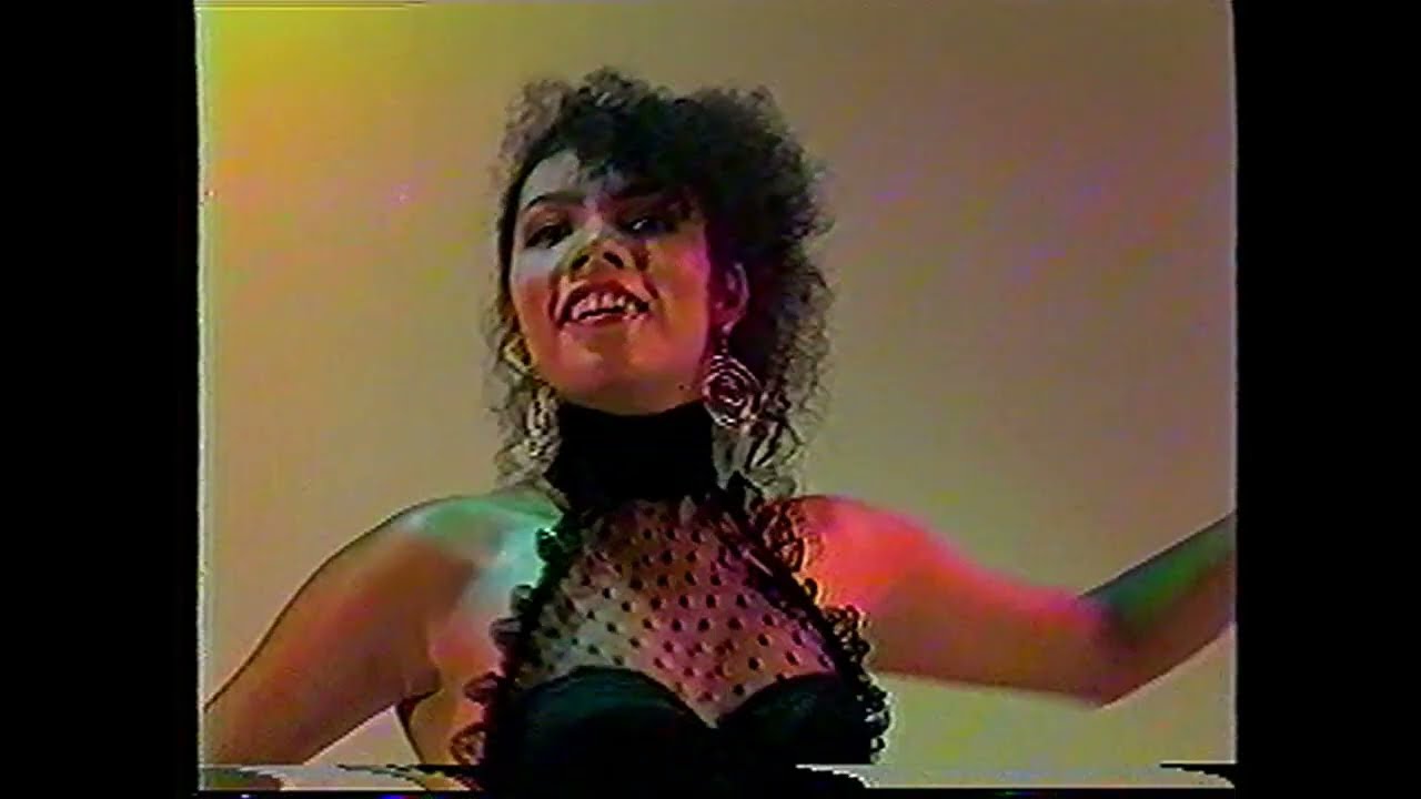 Irevaloa, Grupo S&iacute;ntesis, Nelson Huezo, 1993. Mejor Video Tropical del a&ntilde;o 93 en Domingo para Todos.