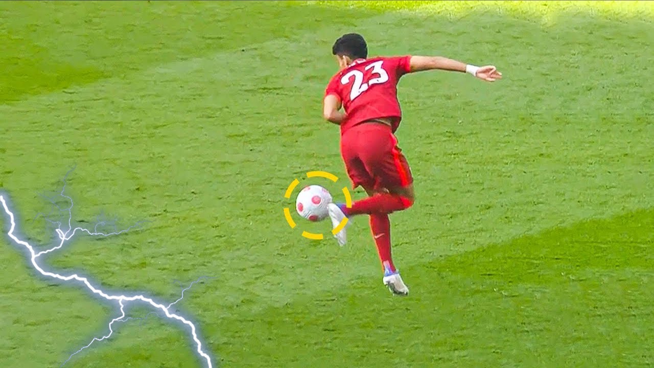 ФАНТАСТИЧЕСКИЙ КОНТРОЛЬ МЯЧА!