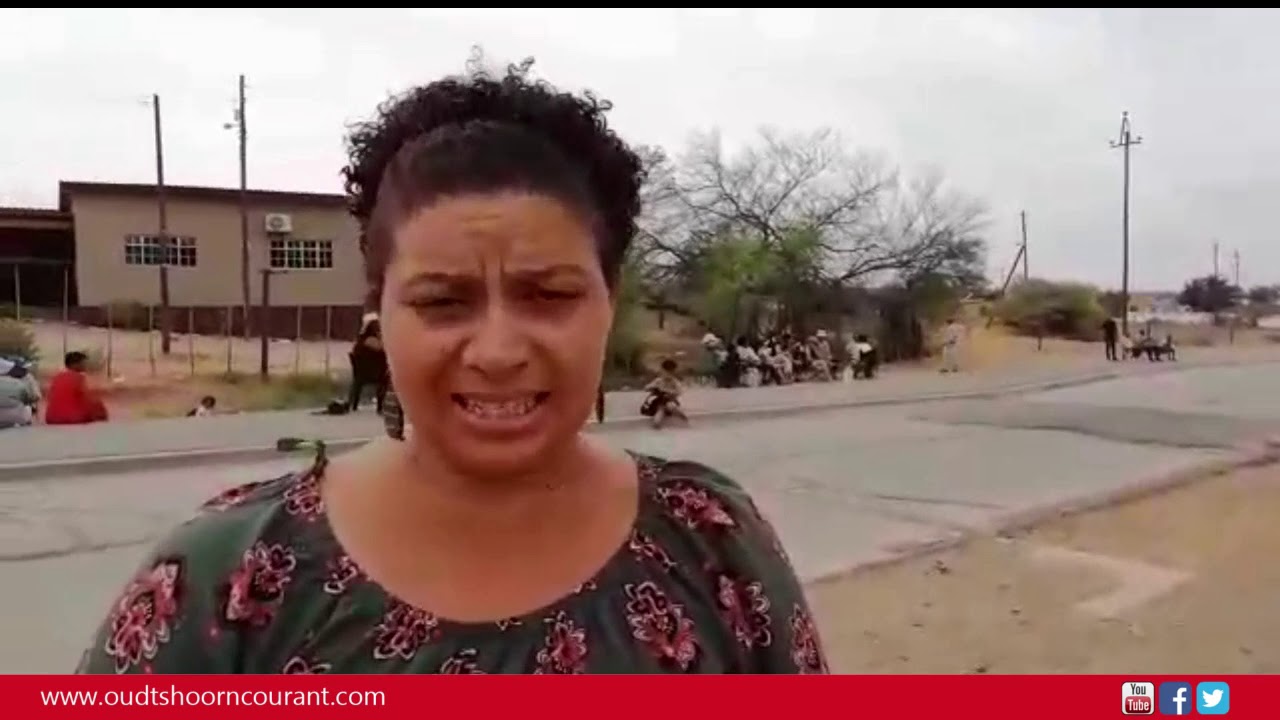 Skool steeds gesluit