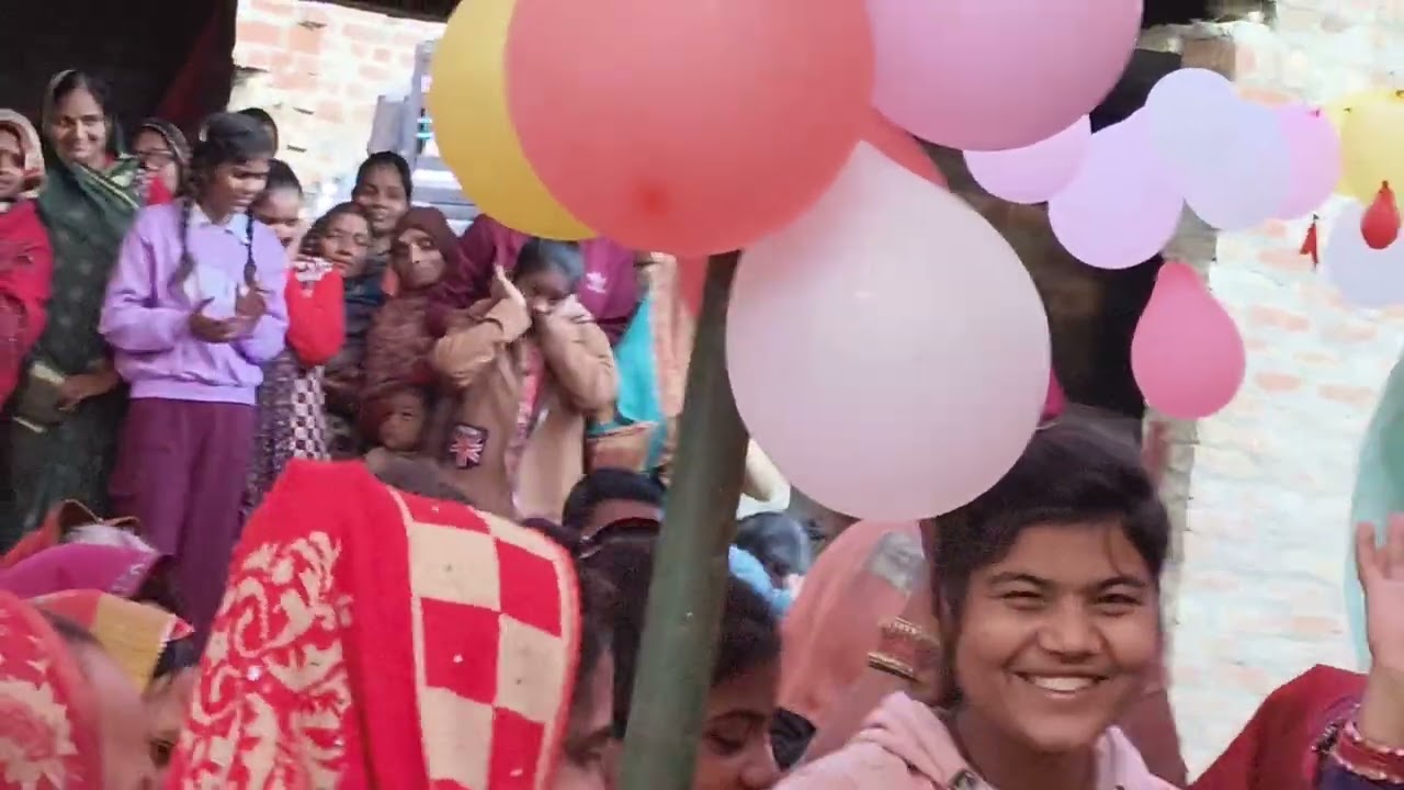 आज जन्मे हे कन्हैया रे जरूर देखे पं संजय मिश्रा हरदोई ग्राम सागेचमाऊँ एक बार जरूर देखे