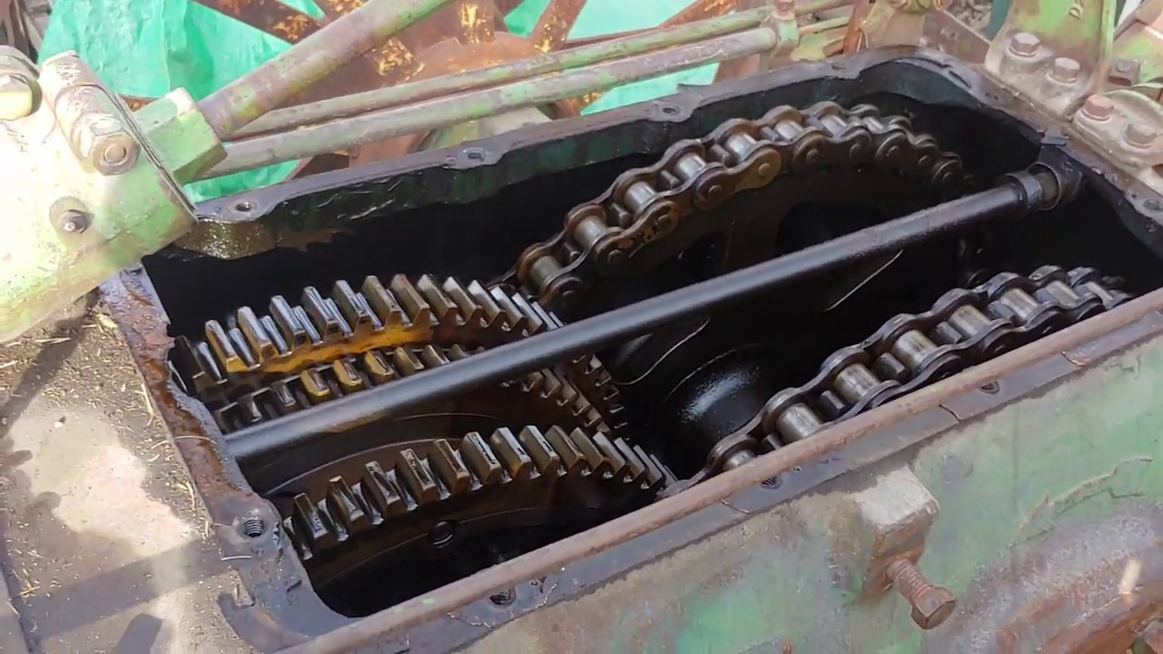 John Deere D Transmission Peek