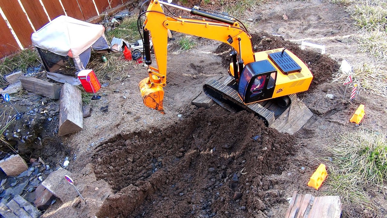 RC ADVENTURES - 1/12 Scale Earth Digger 4200XL Hydraulic Excavator