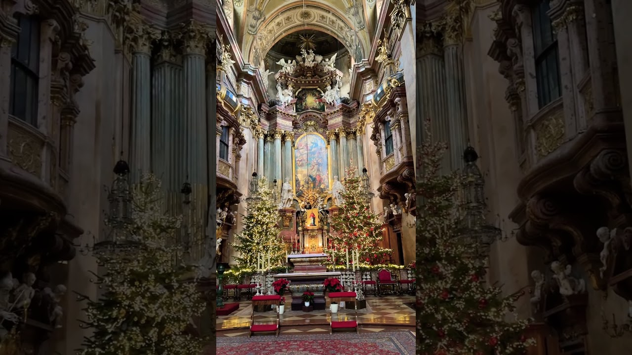 #shorts  Peterskirche - блискуча церква/ інтерʼєр