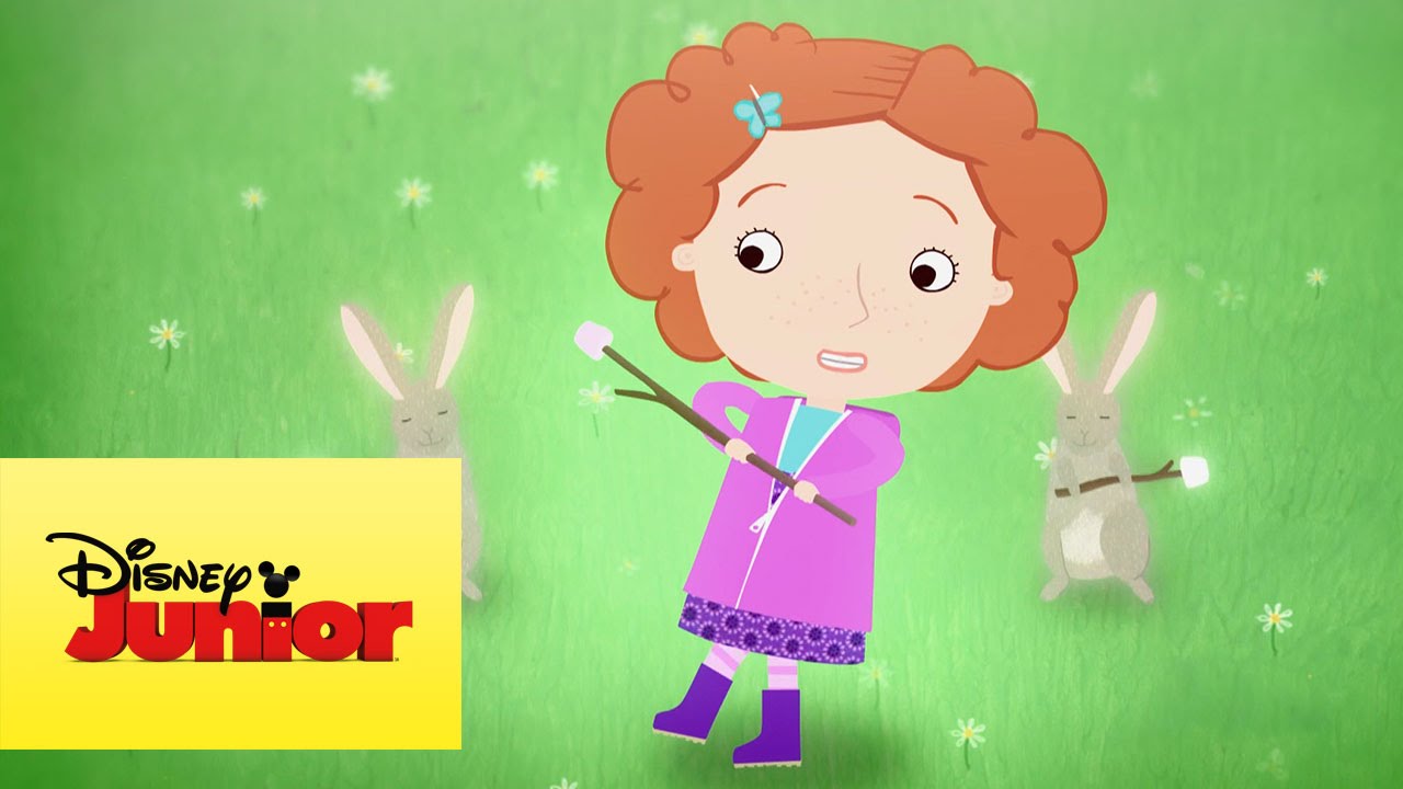 En el Campamento | ¡Nina tiene que ir!