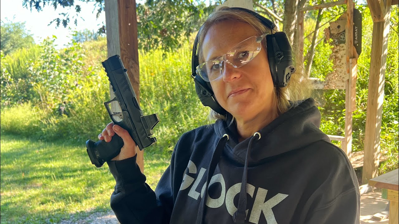 Sonya's first time trying some transitions with her Walther PDP , didn't get off to a good start.