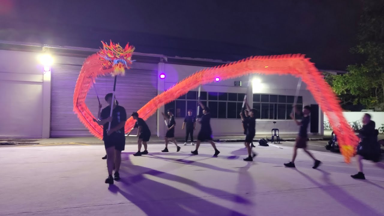 Singapore Teng ghee dragon dance final rehearsal at vision before we going to Sarawak