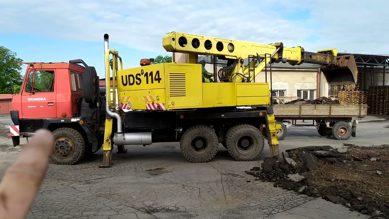 Tatra 815 s UDS 114 a Zetor