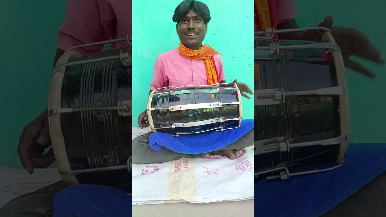 गायक सुरेन्द्र सिंह चंचल विश्वकर्मा ।शेरों वाली मईया करें वंदन तुमाओ आके साज सरगम मां जल्दी सजाओ।।🙏🙏
