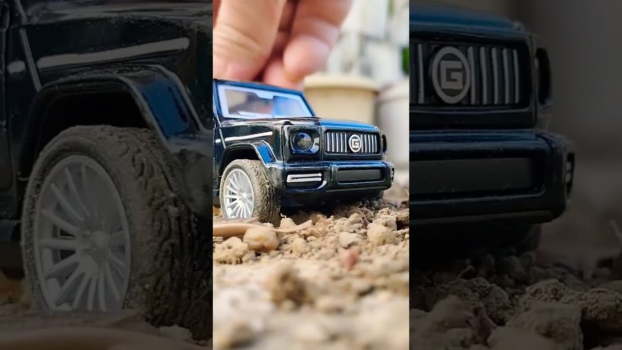 Mercedes Benz G-Wagon G-Class Premium luxury SUV car black color Extreme mud off-roading 4&times;4 drive