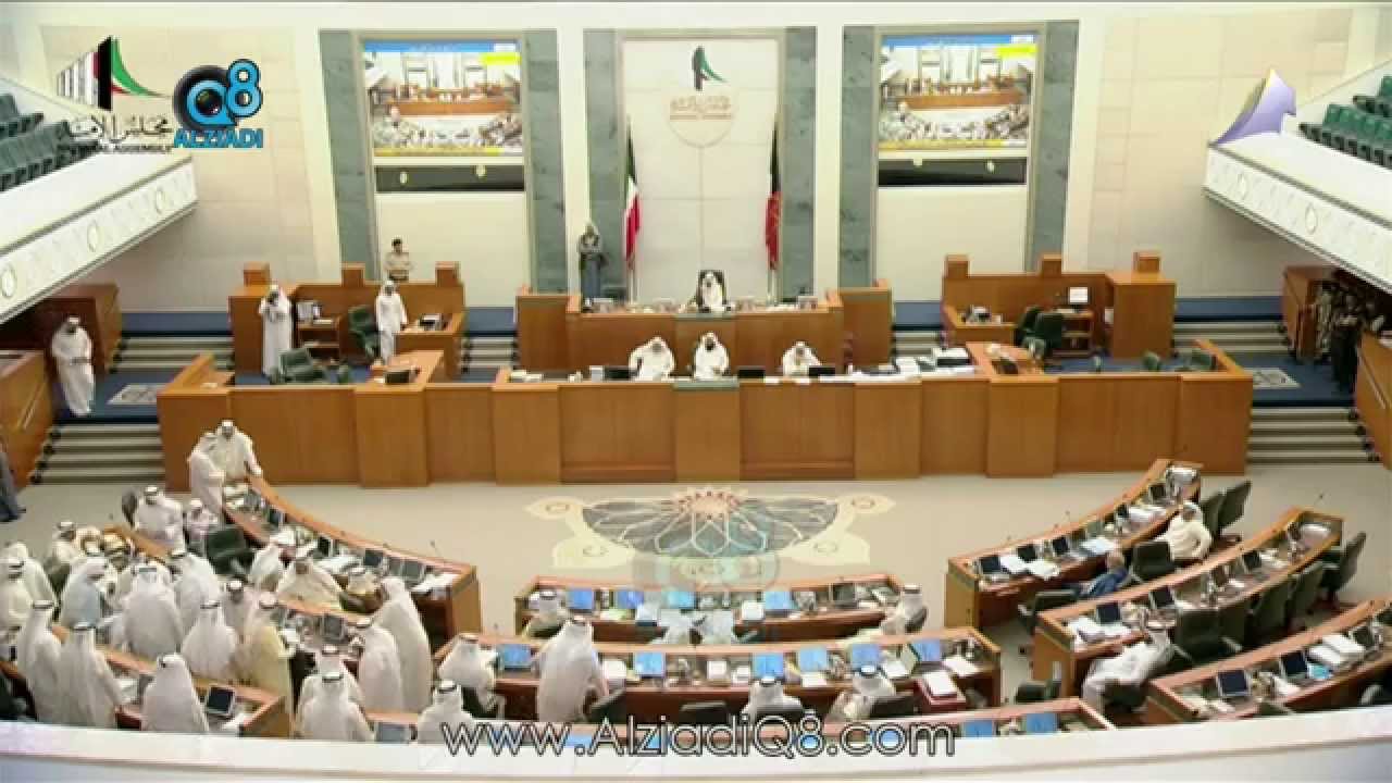 صراخ وفوضى بجلسة إستجواب وزير الخارجية خلال هوشة حمد الهرشاني مع عبدالحميد دشتي