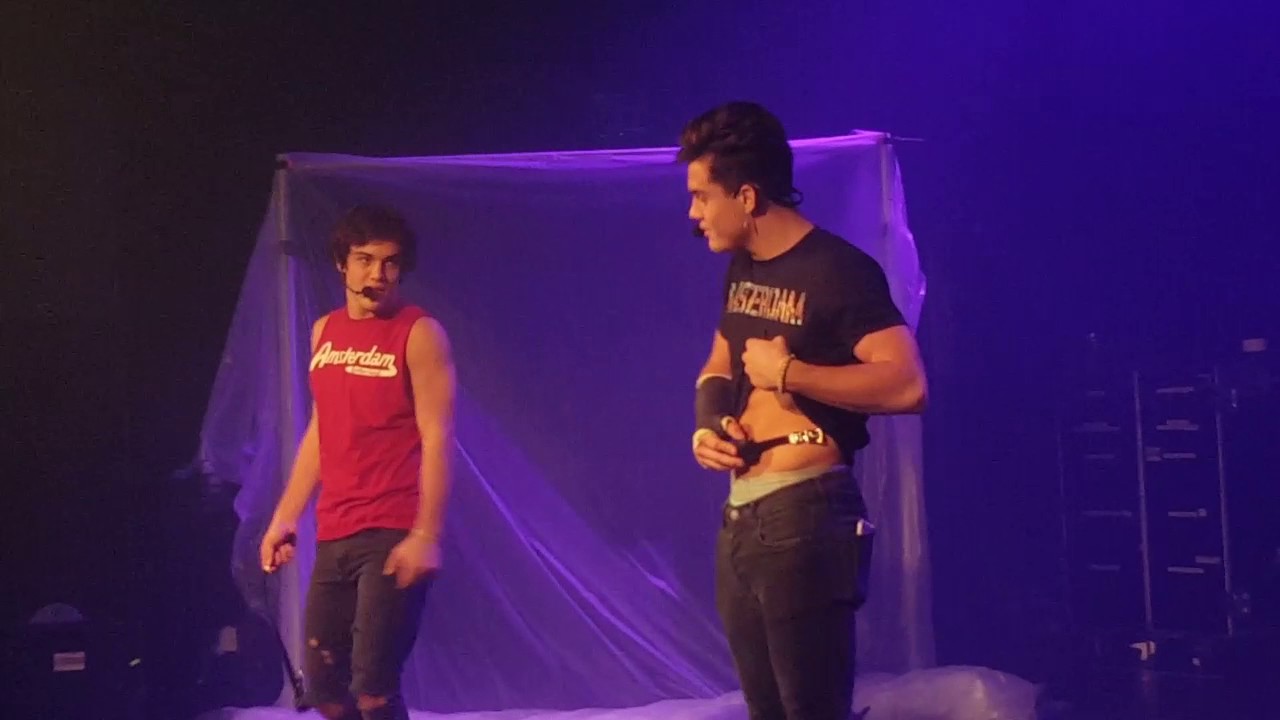 DOLANTWINS 4OU TOUR - AMSTERDAM