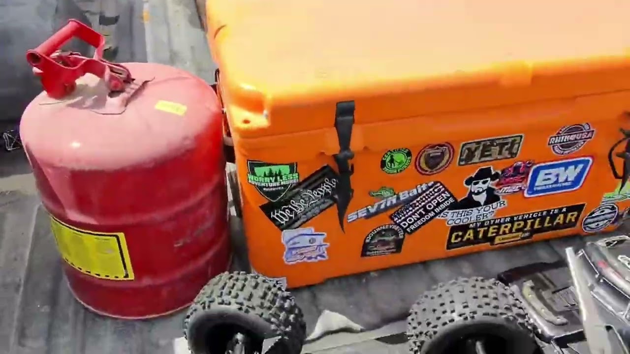 Arrma Notorious v6 ramp bashing #arrmanotorious #arrmabashing #m2cracing #basher #fyp 