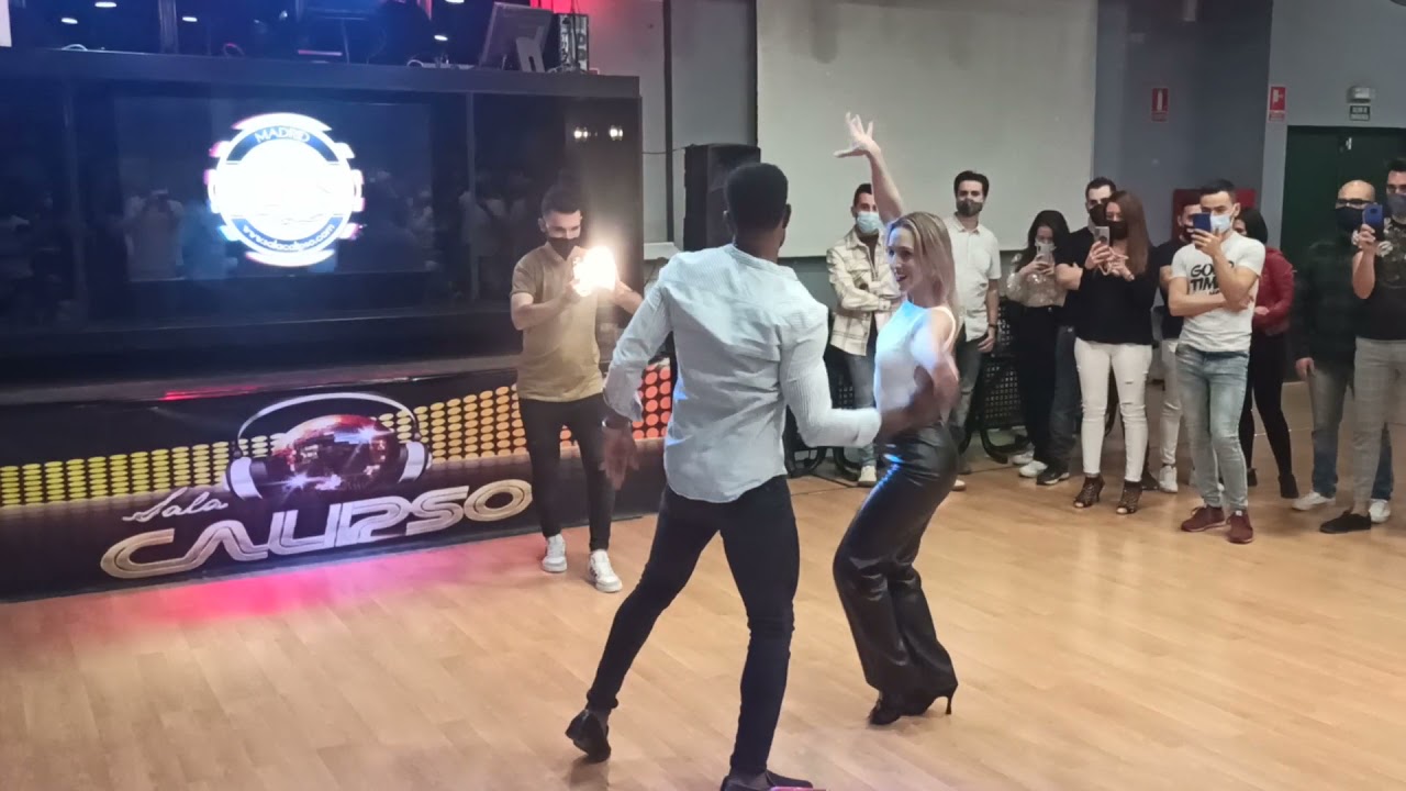 Bachata Ronald y Alba Estilos Unidos
