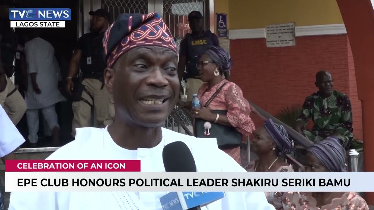 Epe Club Honours Political Leader, Shakiru Seriki Bamu