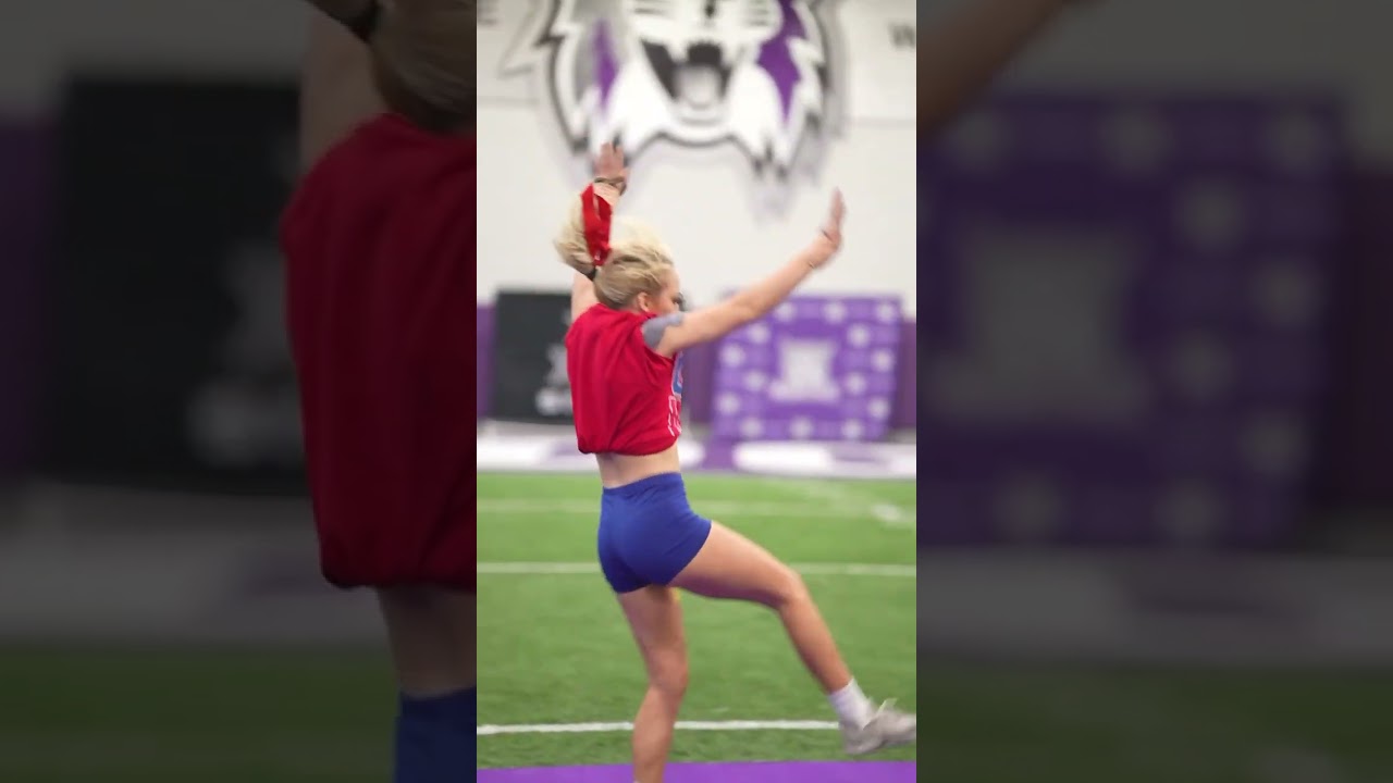 What&rsquo;s your favorite tumbling pass? 🤔 #tumblingpractice #tumbler #cheer  #usa #usacheer