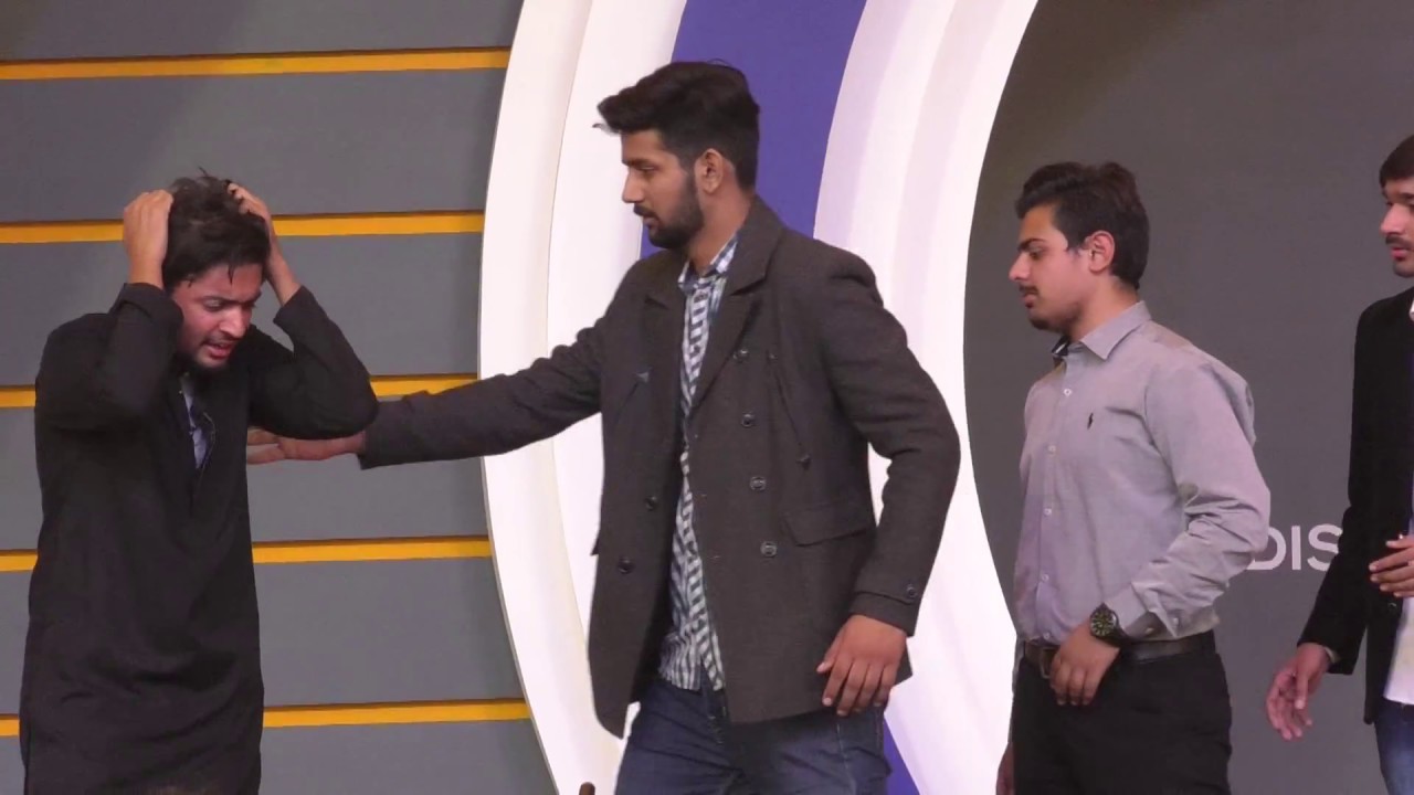 Parents Day 2017-18 (Urdu Drama - Or Phir Khuwab Toot Gayaiy)