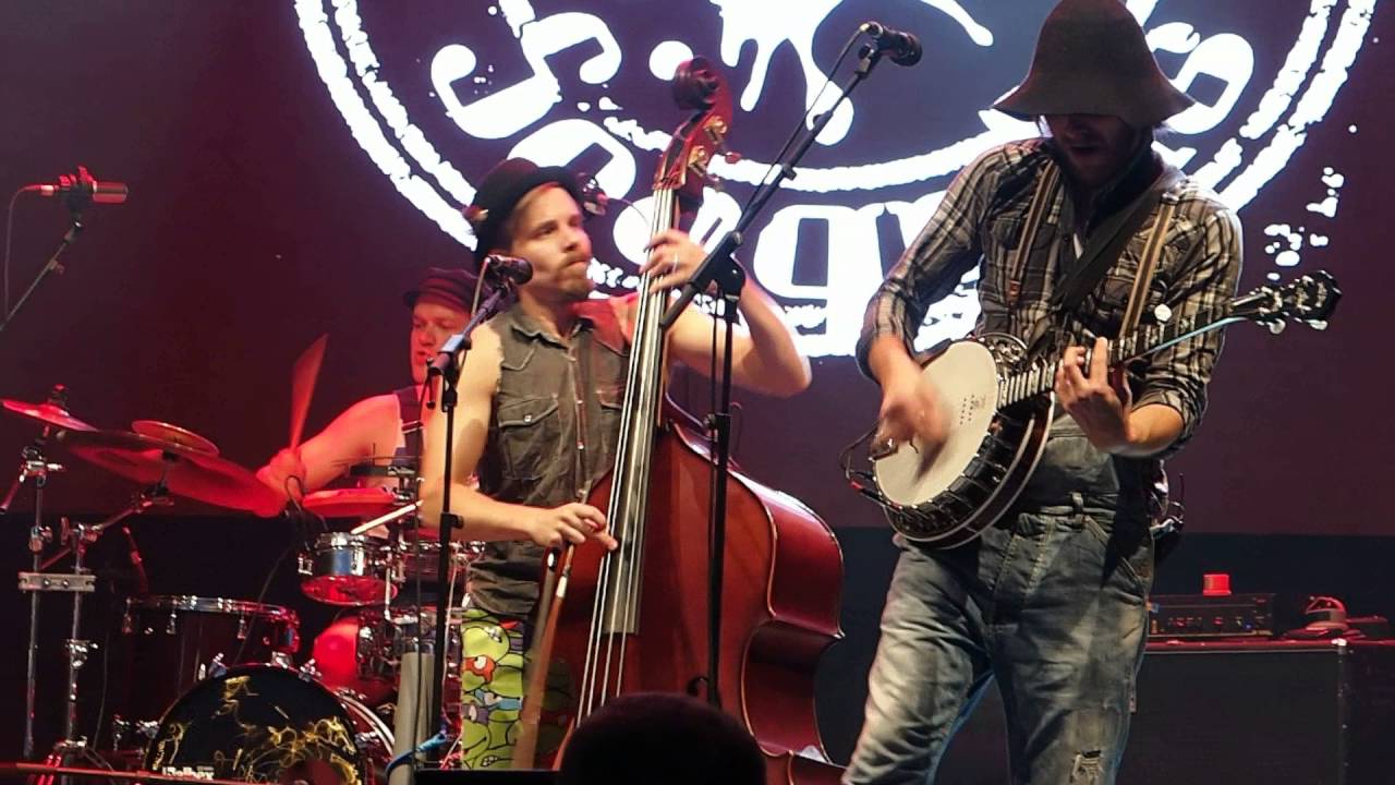 Steve 'n' Seagulls - Thunderstruck - live