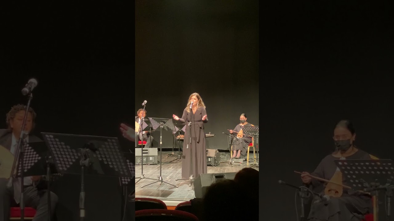 Merve Kıvılcımer / Çamlar arasından süzülürken mehtap