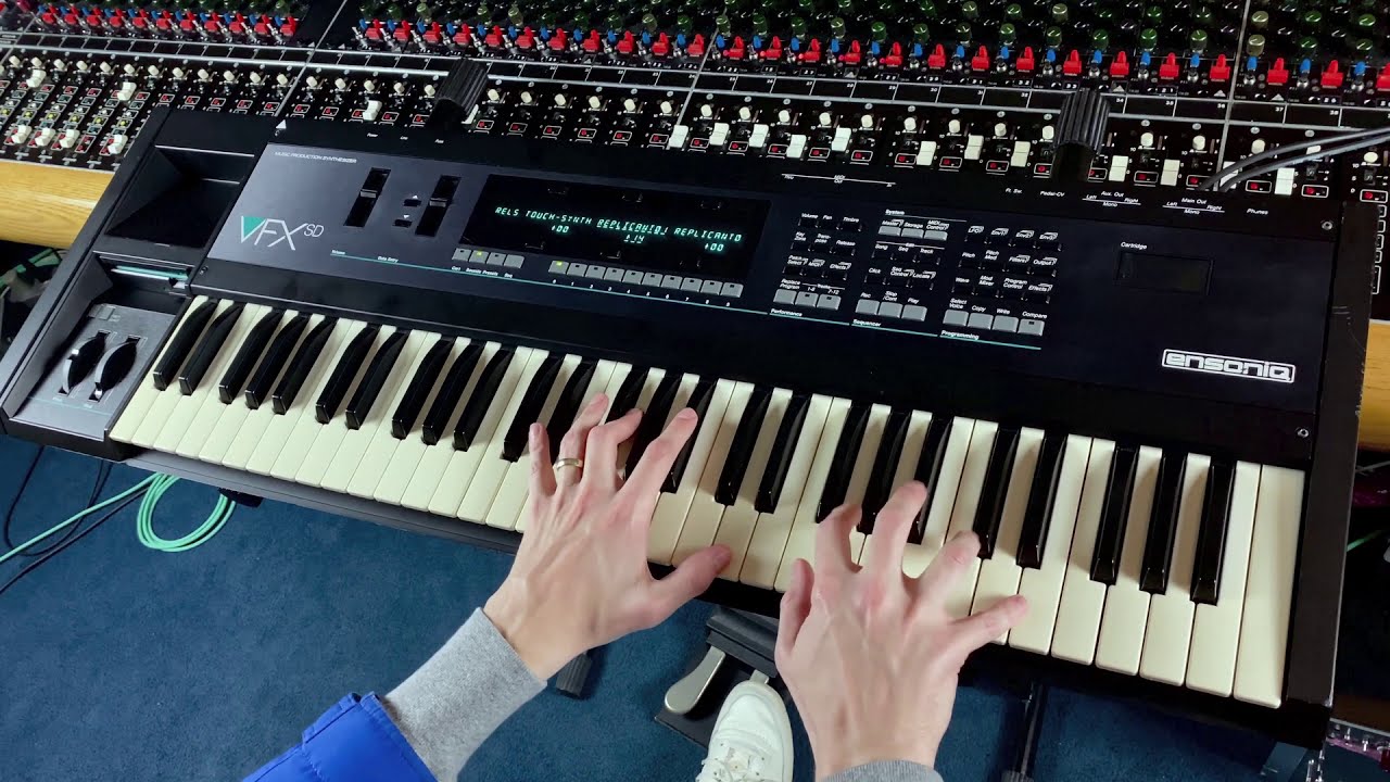 Polyphonic Aftertouch | Ensoniq VFX-SD Synthesizer