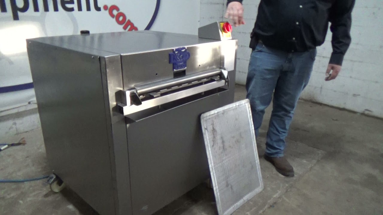 KD-Putz Tray Cleaner, Model: Tubur600, Running.