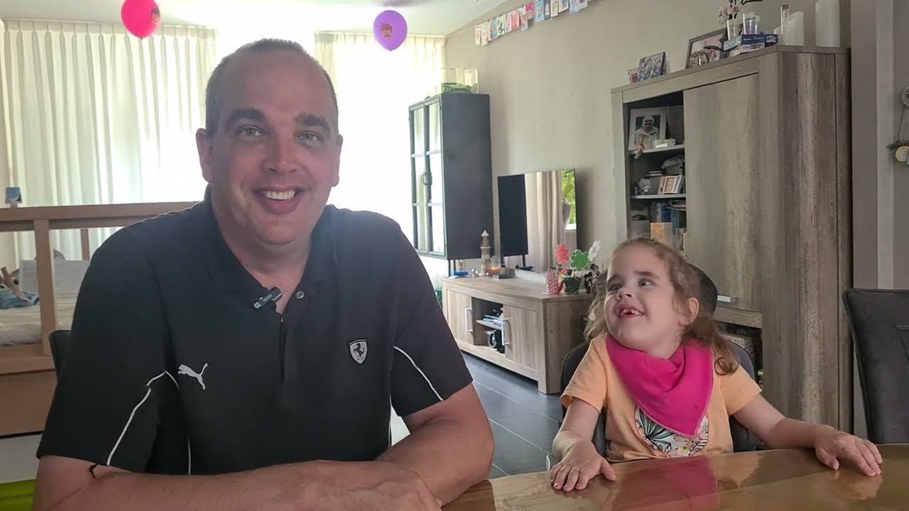 Inzamelingsactie voor ernstig zieke Chloë (6) uit Nieuw-Weerdinge: nieuwe rolstoelbus dringend nodig