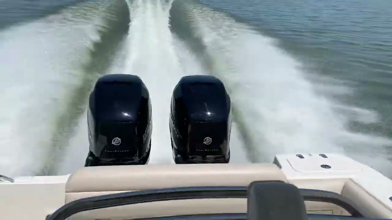 Boston Whaler 250 Outrage For Sale on water demo