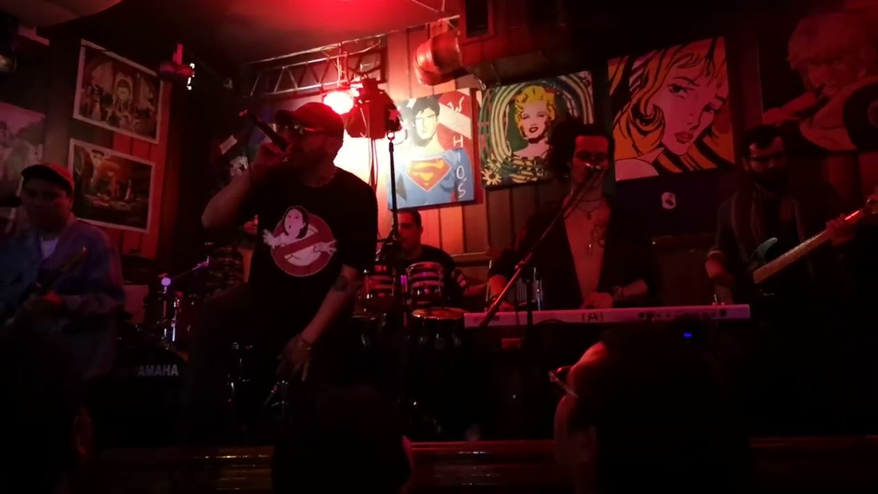 ACHKIRIK - ACHKIRIK ESTÁ EN LA CASA (WAHIOS BARRANCO)