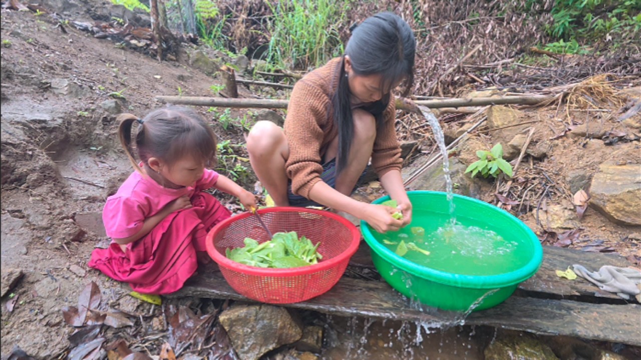 A single mother harvests vegetables and cooks in the countryside