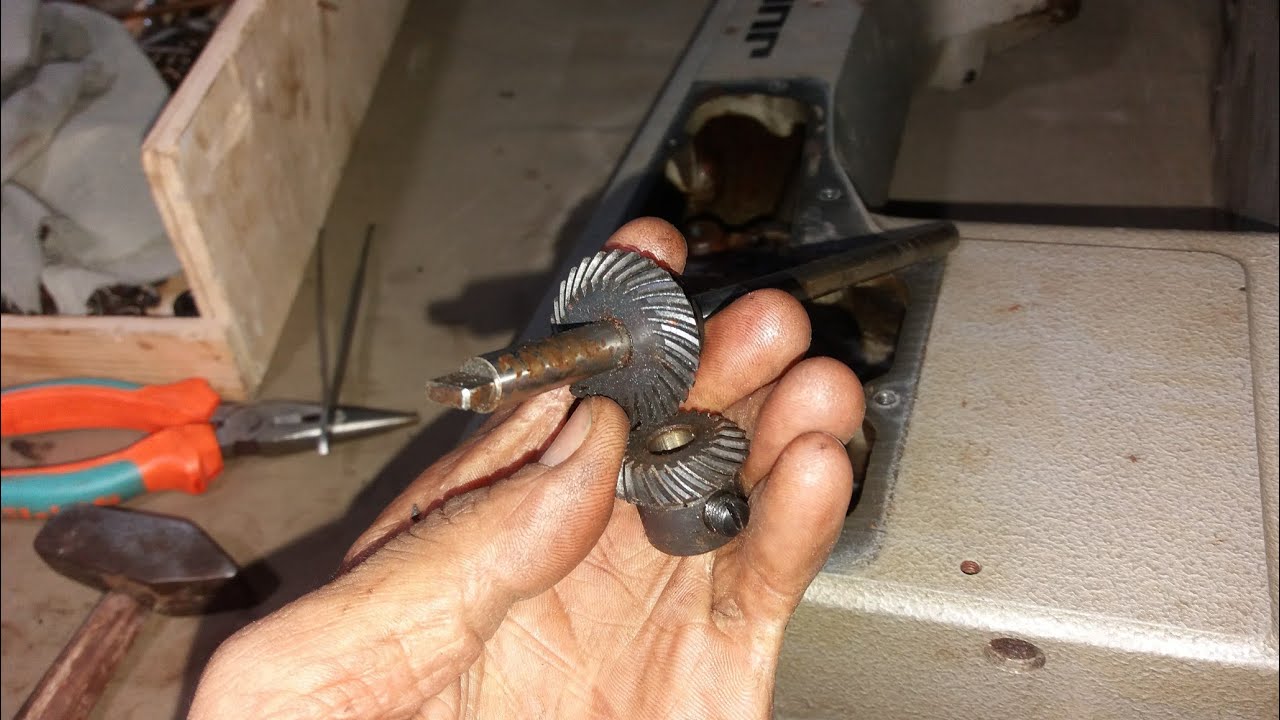 How to Oil pum Man Kame Fiting audjusting Juki Sewing Machine DDL 5550