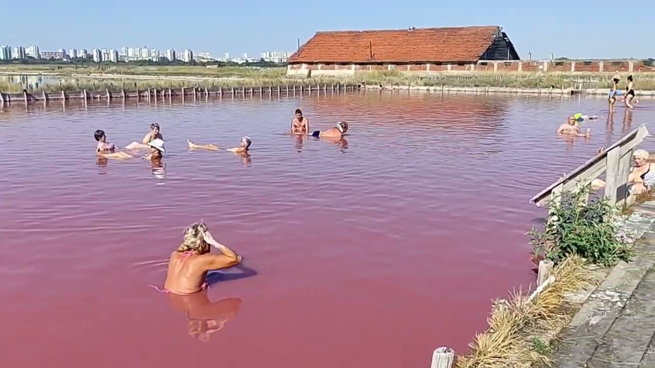 Атанасовское озеро. Бургас. Лечебные грязи. Соленое озеро. Болгария. Лечебные курорты. Bulgaria