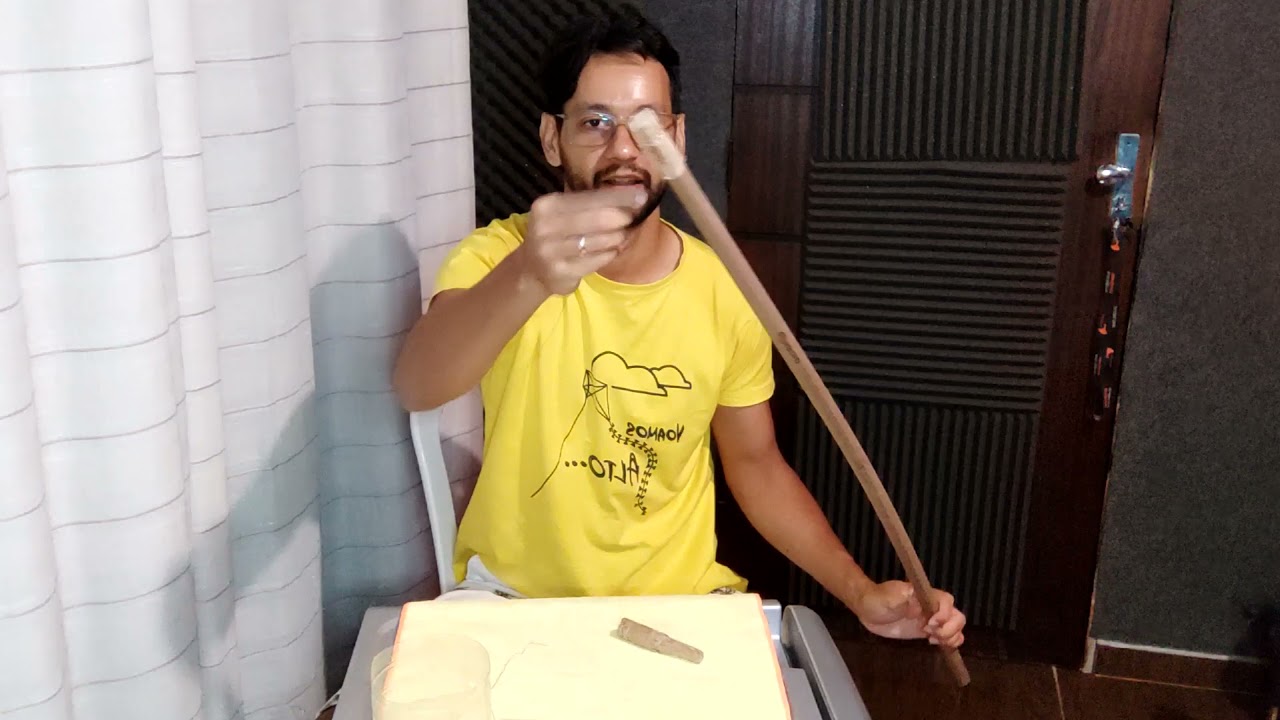 Construindo um berimbau com material reciclável (oficina de artes e cultura digital)