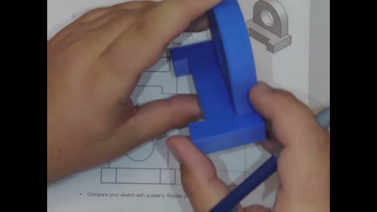 Multiview Sketching - Missing Right-Side View
