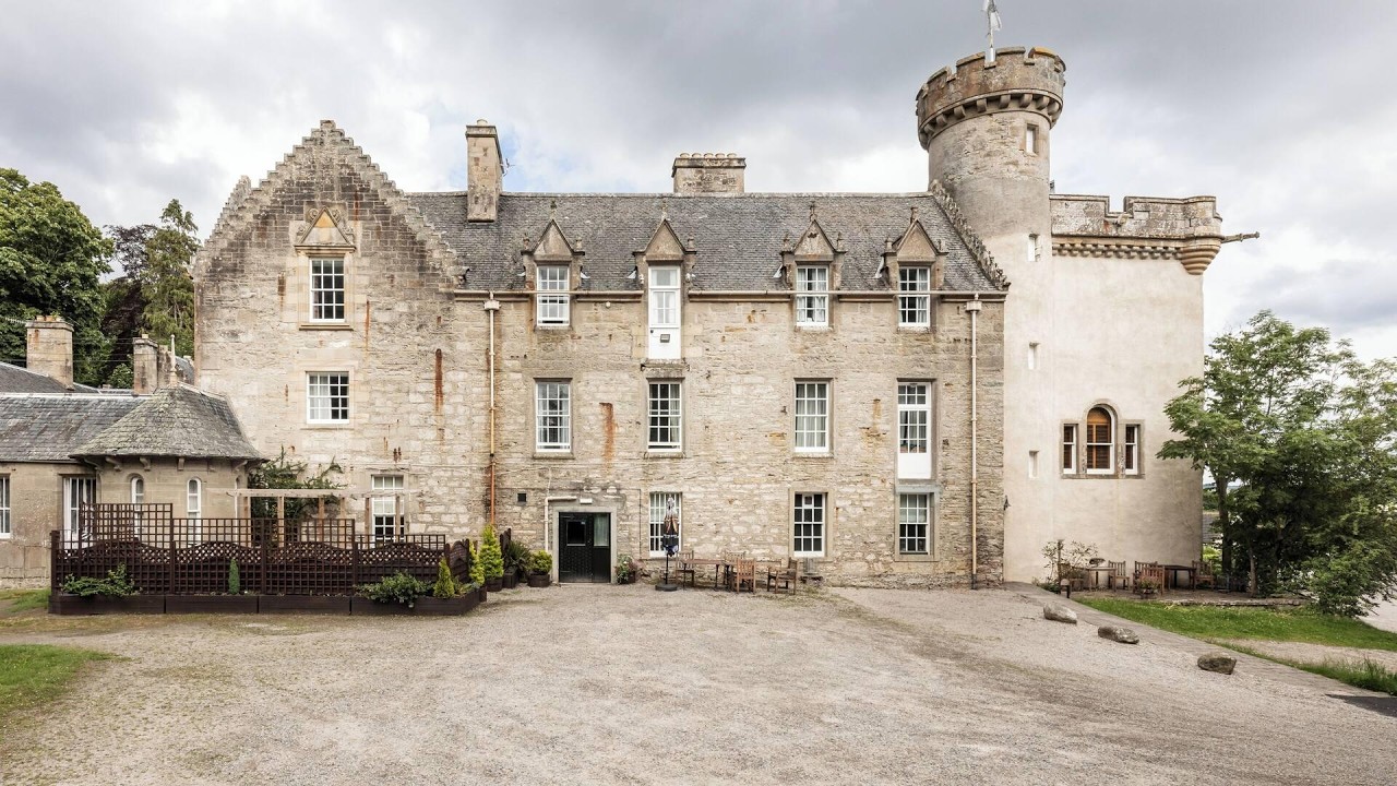 Tulloch Castle Hotel, Dingwall, United Kingdom | Travel With Kiara