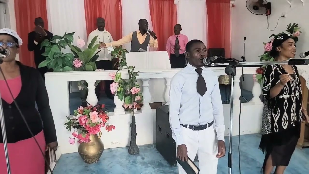 L'église de Dieu dirige pa Pasteur jeannot juillet culte dimanche matin de rio san juan