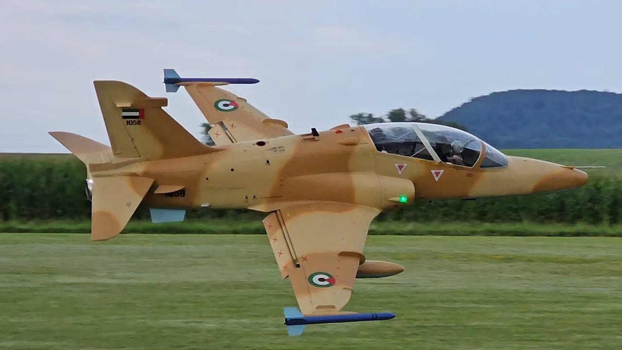 BAE Hawk Giant RC Jet