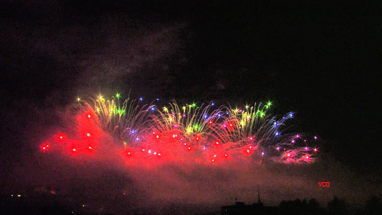 Oensingen - Sonnwendfeier 2012 - Parente - VCO -  Feuerwerk - Vuurwerk - Fireworks
