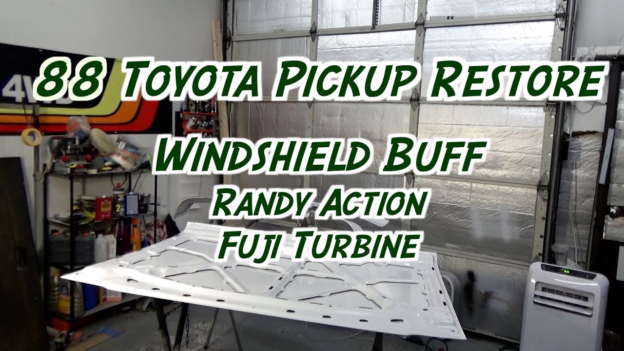 Toyota Hilux 4x4 Pickup Windshield Buffing - Hood Action - Flat Clear