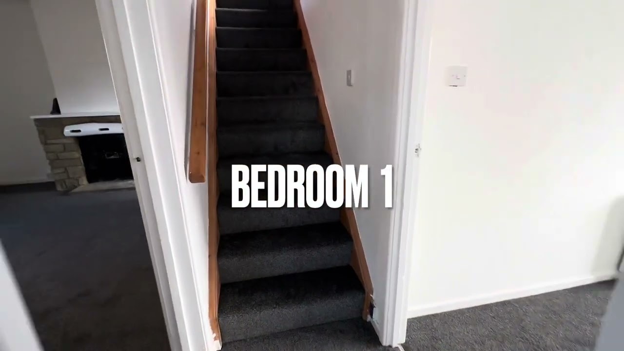 2 bed flat offered unfurnished with white goods