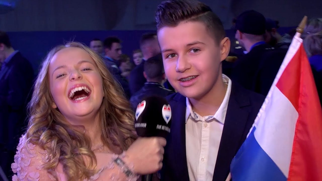 #41 MAX & ANNE naar het OPENINGSFEEST💃🕺🏻 | JUNIORSONGFESTIVAL.NL🇳🇱
