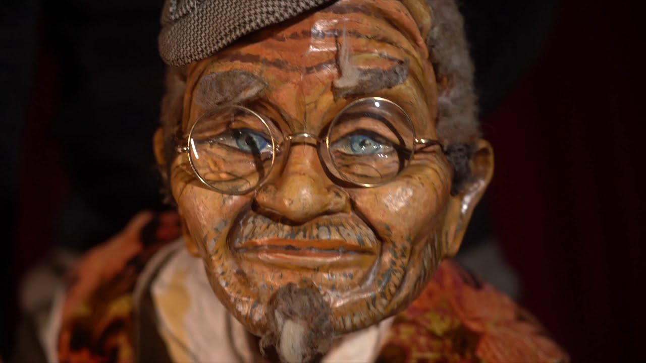 The Fetch Theatre - Bringing A Puppet To Life